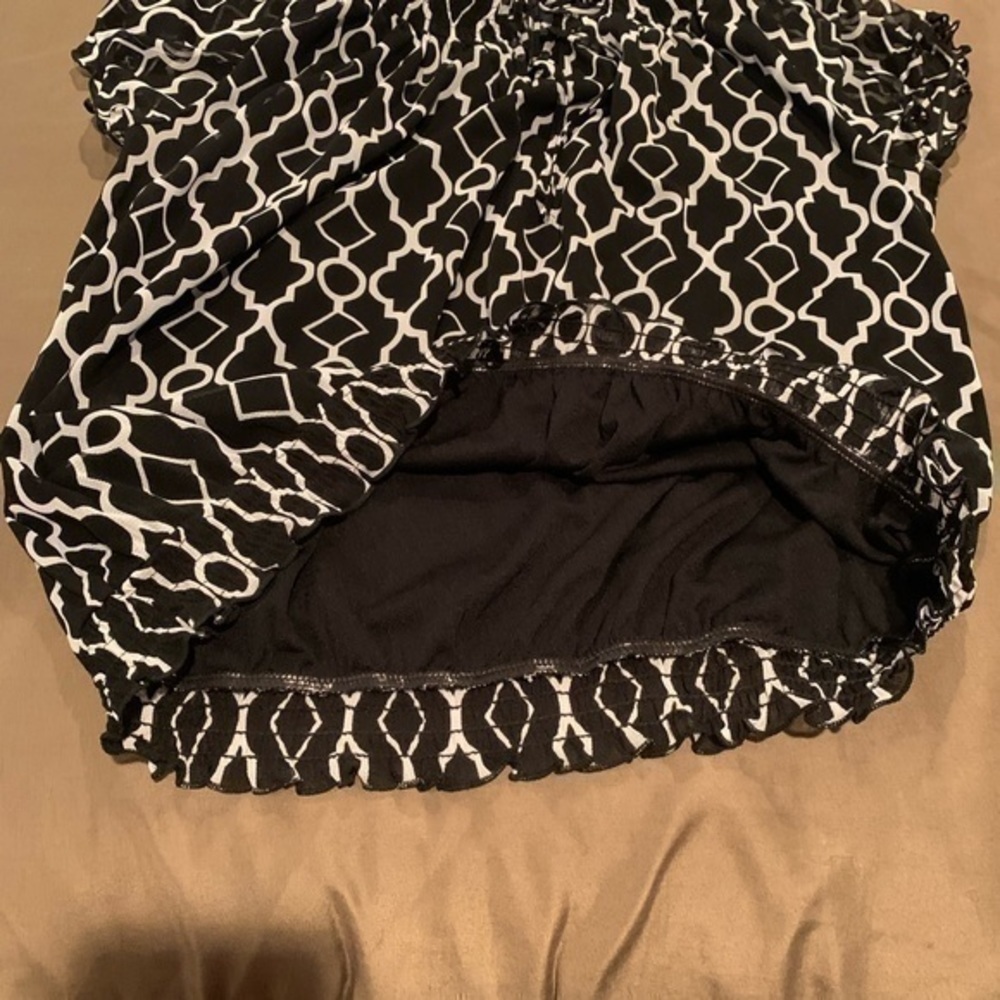 Top - Picture 3 of 5